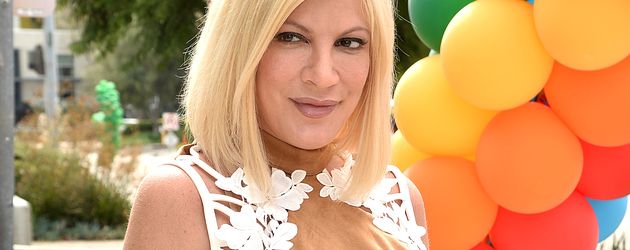 Tori Spelling mit Babybauch beim Elizabeth-Galser-Event Tori Spelling mit Babybauch beim Elizabeth-Galser-Event