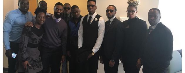 Tyson Gay, Familie und Freunde bei der Trauerfeier seiner Tochter Trinity Tyson Gay, Familie und Freunde bei der Trauerfeier seiner Tochter Trinity