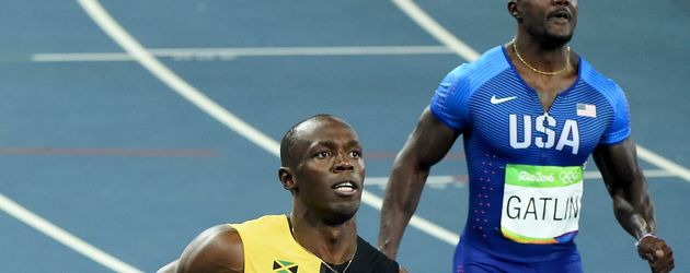 Usain Bolt (l.) und Justin Gatlin beim 100-Meter-Finale bei Olympia in Rio Usain Bolt (l.) und Justin Gatlin beim 100-Meter-Finale bei Olympia in Rio