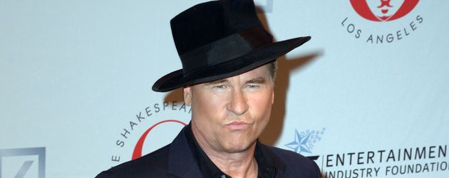 Val Kilmer 2013 bei einer Veranstaltung in Santa Monica Val Kilmer 2013 bei einer Veranstaltung in Santa Monica