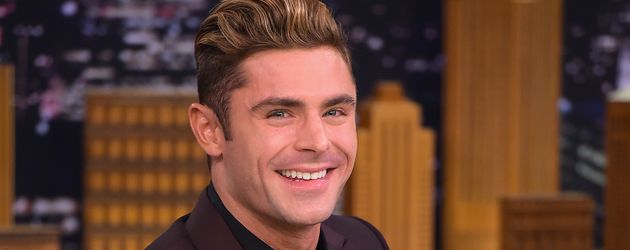 Zac Efron bei "The Tonight Show Starring Jimmy Fallon" Zac Efron bei "The Tonight Show Starring Jimmy Fallon"